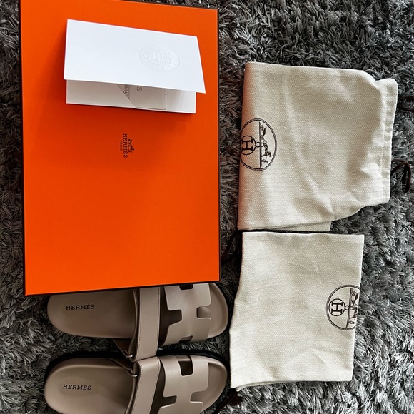 COPY - Hermes Chypre Sandals - Picture 4 of 4